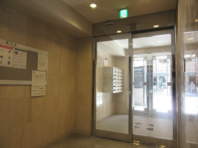【エントランス】ブリストル神崎