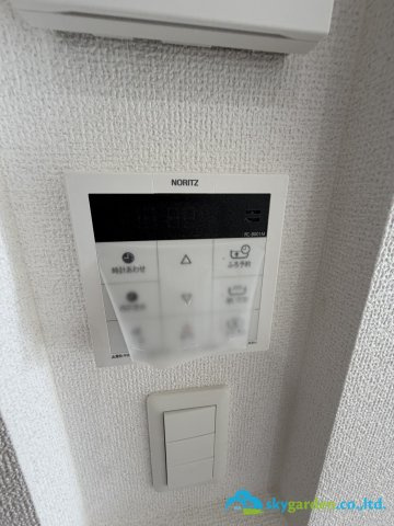 平塚市小鍋島2期　新築戸建　全6棟4号棟の発電・温水設備