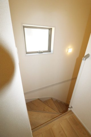 郡山市大槻町字上柵　　　３号棟　　　大槻小学校、大槻中学区　の洋室|※同社施工例