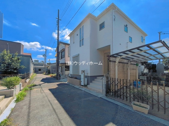 越谷市大道第2　新築一戸建ての前面道路含む現地写真