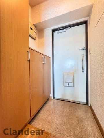 トーア東尾久マンションの玄関|ドキドキの新生活も、安心してスタート。ぴったりの住まいを見つけませんか？クランディアが一緒に住まい選びをサポートします‼　まずは、お気軽にお問合せください　＃クランディア