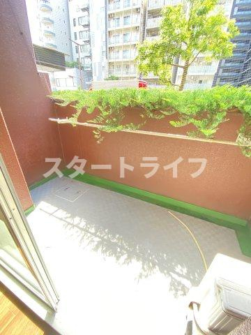 大阪市東淀川区東中島４丁目の賃貸マンションのバルコニー|参考写真