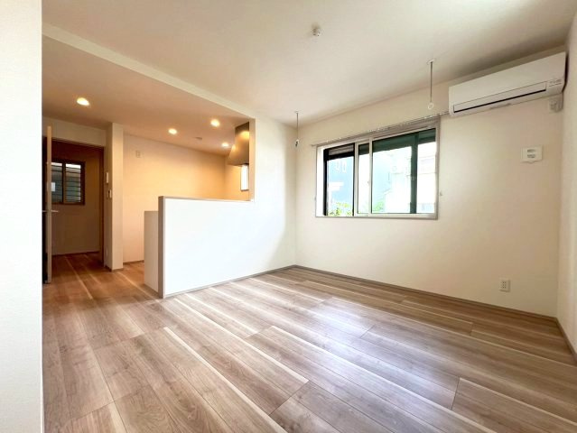 【居間・リビング】 | 茨木市橋の内1丁目戸建