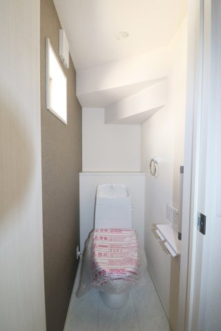 郡山市大槻町字上柵　　　４号棟　　　大槻小学校、大槻中学区　の居間・リビング|※同社施工例
