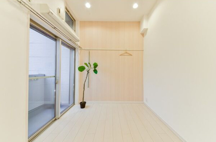 スプリングフォレスト壱番館の居間・リビング