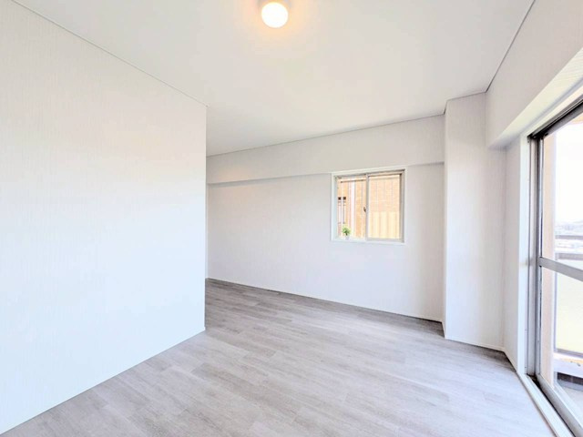 【寝室】 | セントラル朝日が丘 | 現在ご返済中のカーローン・カードローン・教育ローンなどを住宅ローンに一本化したり、家具家電購入費用・引越し費用を住宅ローンと組み合わせるなど、お客さまにメリットの多い住宅ローンのご提案が可能です。