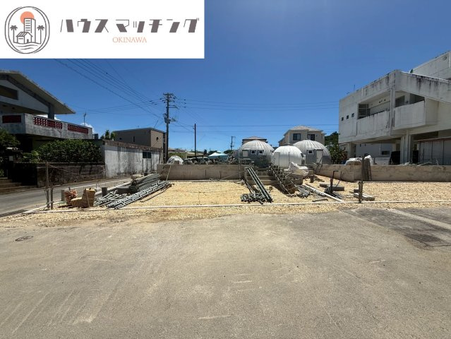 クレイドルガーデンうるま市勝連南風原　第６・２号棟のその他|前面道路含む現地写真、７月下旬完成予定です！
