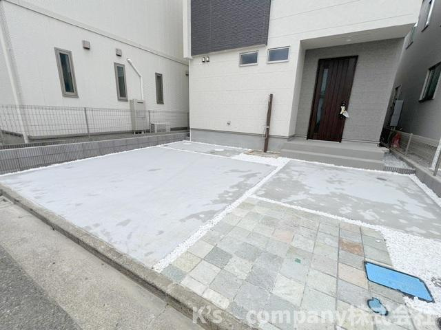 ◎茅ヶ崎市東海岸南6丁目　新築戸建　2号棟の駐車場|駐車スペース◇