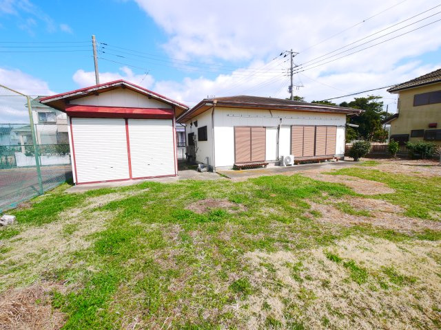 大網白里市南今泉　中古戸建の外観|敷地約473坪 平成29年4月築3LDK+別棟平屋+車庫+テニスコート付 白里海水浴場徒歩約18分