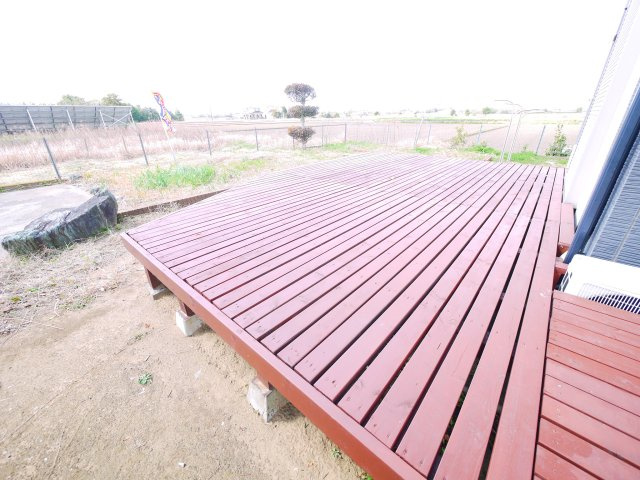 大網白里市南今泉　中古戸建の庭|敷地約473坪 平成29年4月築3LDK+別棟平屋+車庫+テニスコート付 白里海水浴場徒歩約18分