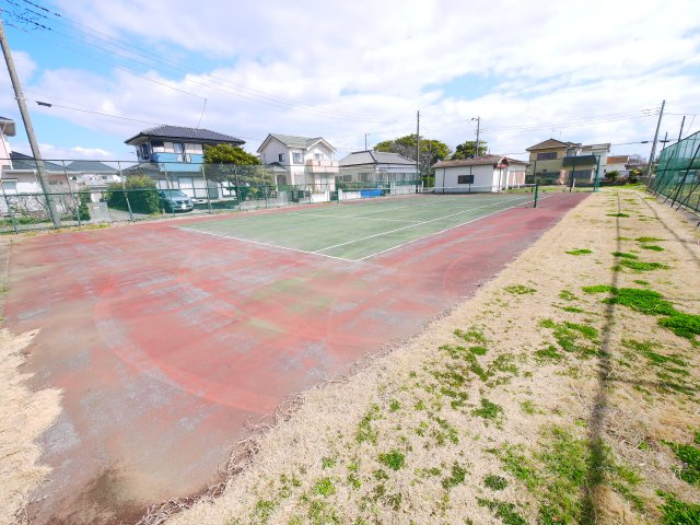 大網白里市南今泉　中古戸建の庭|敷地約473坪 平成29年4月築3LDK+別棟平屋+車庫+テニスコート付 白里海水浴場徒歩約18分