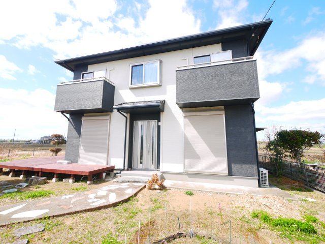 大網白里市南今泉　中古戸建の外観|敷地約473坪 平成29年4月築3LDK+別棟平屋+車庫+テニスコート付 白里海水浴場徒歩約18分