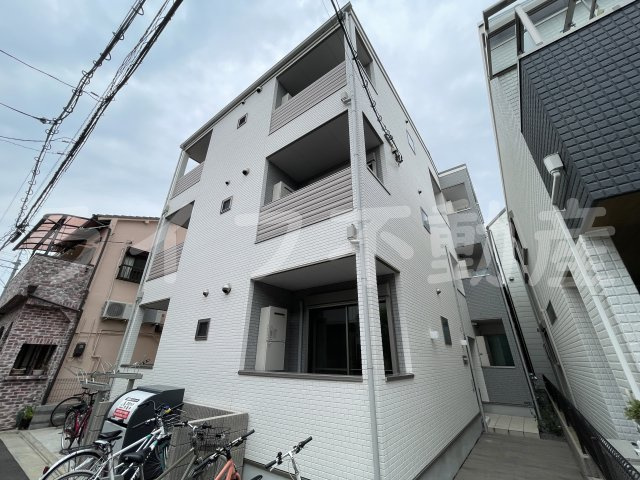 グラシアスコート長瀬