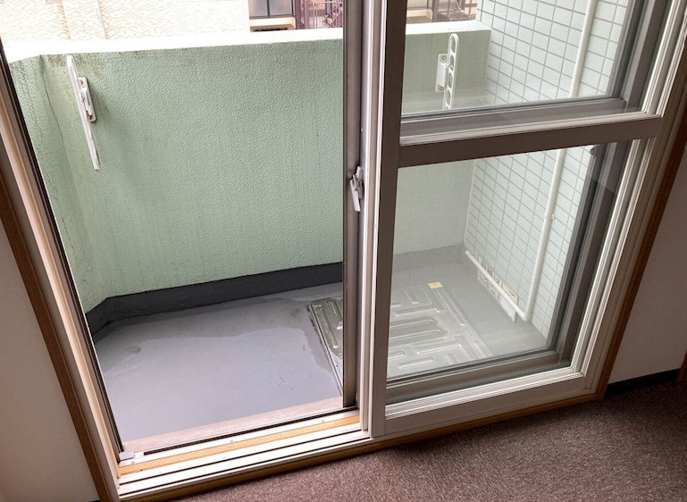 府中市宮町２丁目の賃貸マンションのバルコニー