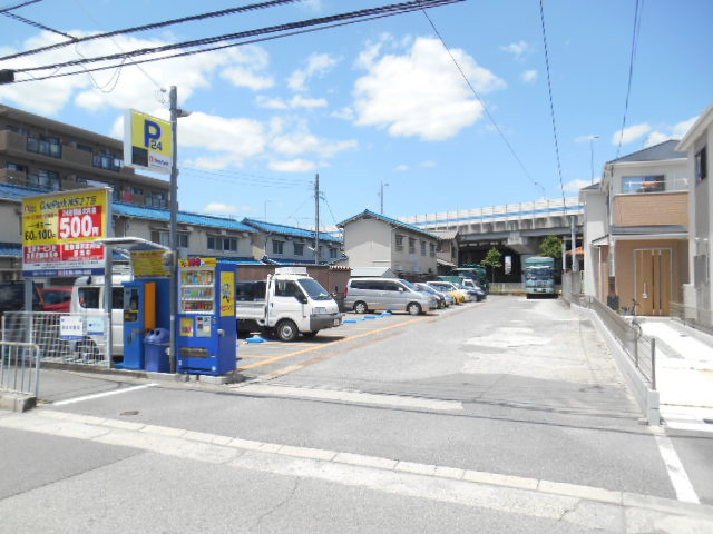 高木モータープール