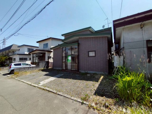 緑ヶ岡6丁目【古屋付き土地】の外観
