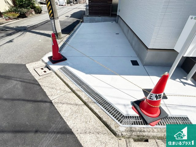 29(土)30(日)現地説明会！◆堺市西区浜寺石津町西　限定1邸の駐車場|駐車スペース！散水栓があるので、こまめに愛車を洗えます！