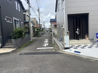 【前面道路含む現地写真】 | 泉区下和泉4丁目　新築分譲住宅 | 前面道路