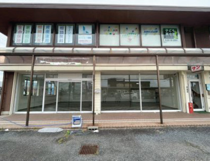 甲賀市甲南町新治の店舗事務所