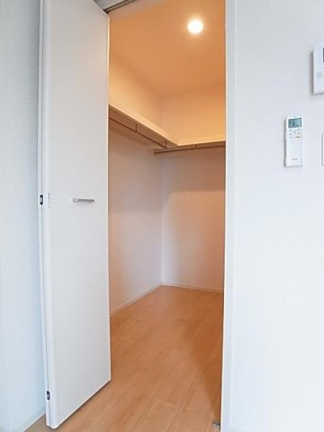 フォレスタ　Ｋの収納
