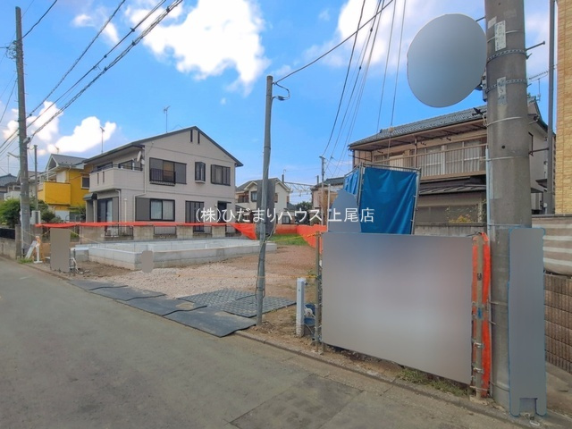 鴻巣市箕田　新築戸建　ブルーミング01の駐車場|26/8/21撮影