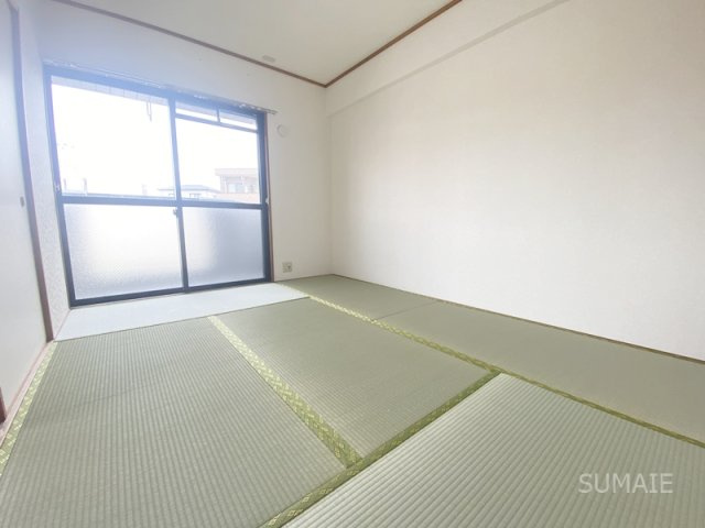 グランパレス堀口の和室|畳が落ち着く和室です！