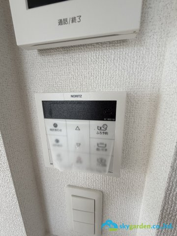 平塚市小鍋島2期　新築戸建　全6棟3号棟の発電・温水設備