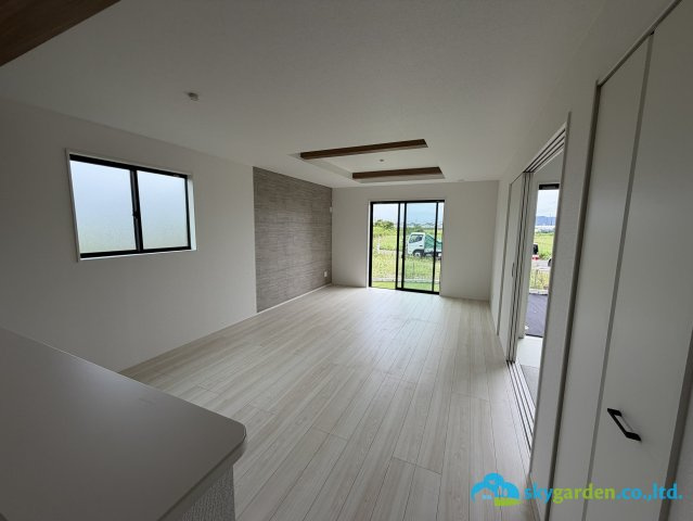 平塚市小鍋島2期　新築戸建　全6棟3号棟の居間・リビング