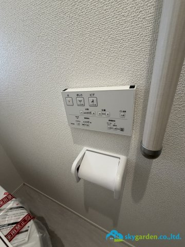 平塚市小鍋島2期　新築戸建　全6棟3号棟のトイレ