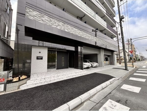 ステージファースト名古屋尾頭橋(旧S-RESIDENCE尾頭橋)の外観