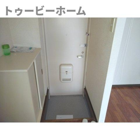 パークサイド美杉台の玄関|ゆったりとした玄関です
