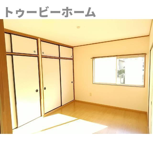 パークサイド美杉台の居間・リビング|使いやすいリビングです