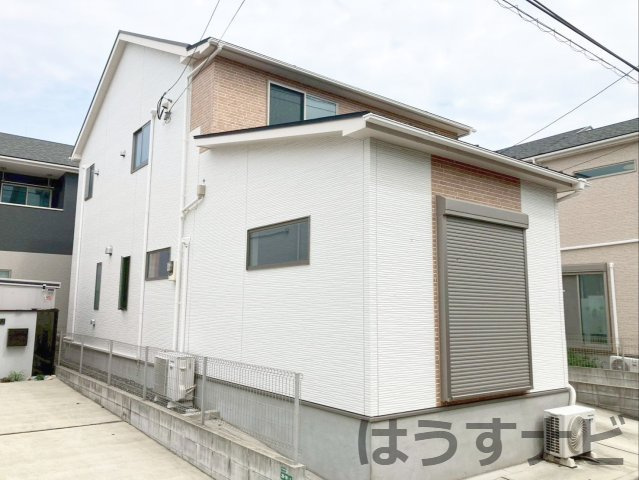 福岡市博多区千代5丁目　中古戸建の外観|2021年10月築！部屋数にゆとりがある5LDKの住宅です！