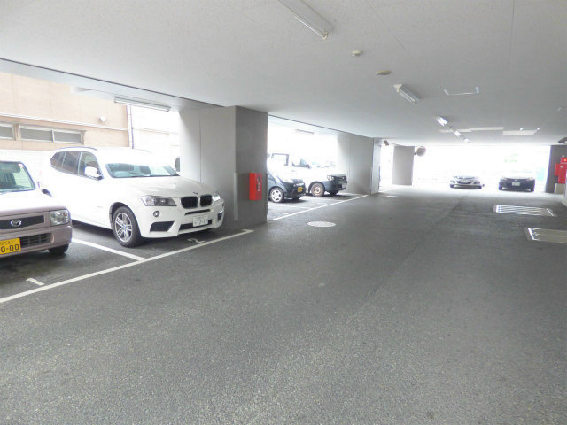 【駐車場】F・PARC GRANDMARK天神