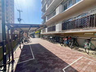 【駐輪場】 | ネオコーポ北加賀屋 | ロピアまで徒歩８分！ダイエーまで徒歩９分！松源まで徒歩１０分！毎日のお買い物に便利ですね♪その日の特売日などでスーパーを選べますね♪