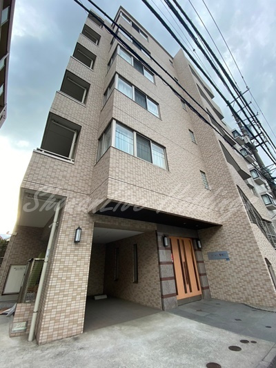 横浜市磯子区中原１丁目の賃貸マンションの外観