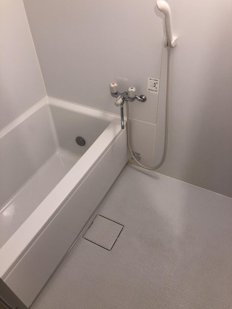 フロール用賀の浴室