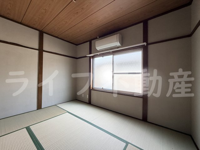 花園ハイツの和室