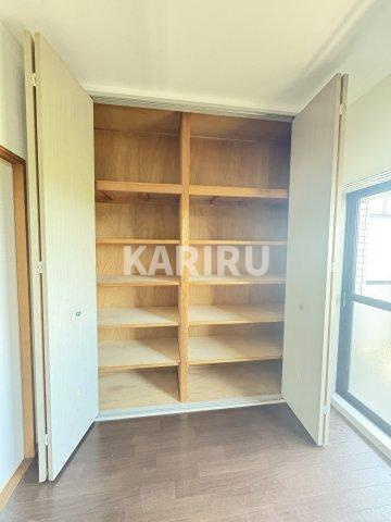 ロイヤル鶴見の収納