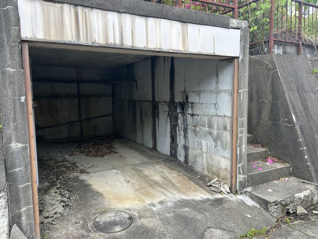 石川県金沢市若松町ツ 中古戸建　～金沢大までアクセス良好！自然に囲まれた環境～の駐車場|車種制限有