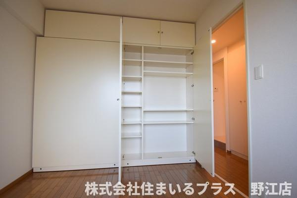 ソルジェンテ高殿の収納