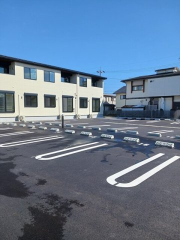 プティパニエ　Ｂの駐車場|駐車スペースもあります
