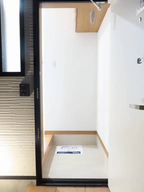カーサビアンカ高松の玄関