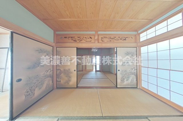 ６４４６４　岐阜市芥見影山２丁目中古戸建ての和室
