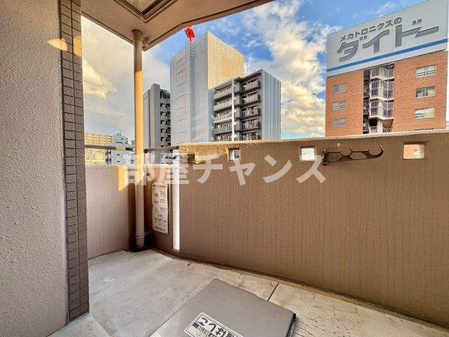 グランシャリオ名駅南のバルコニー