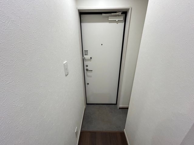 ルナモンド大和田の玄関