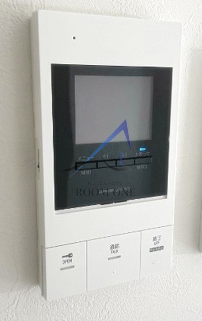 コートタワー新横浜のセキュリティ|モニター付きインターホンです。