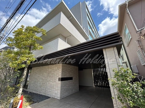 茅ヶ崎市赤松町の賃貸マンション