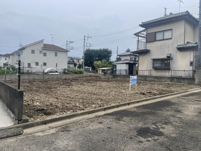 -三丁目不動産-　熊谷市新島　更地の外観