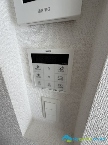 平塚市小鍋島2期　新築戸建　全6棟1号棟の発電・温水設備
